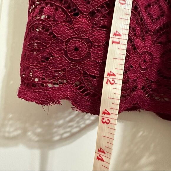 LIZ CLAIBORNE ROMANTIC BURGUNDY RED LACE FITTED STRETCH SHEATH COCKTAIL DRESS 12 - Picture 8 of 10